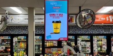 Con 8 mil pantallas, OXXO–Retina Media y Place Exchange elevan la publicidad en tiendas