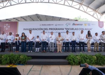 Inicia programa “Escuelas con Agua” para garantizar agua limpia en primarias de Yucatán