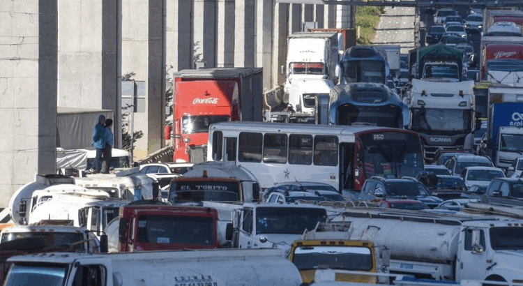 Transportistas suspenden megabloqueo en Ciudad de México