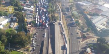 Amenazas transportistas con megabloques en carreteras que confluyen a la CDMX