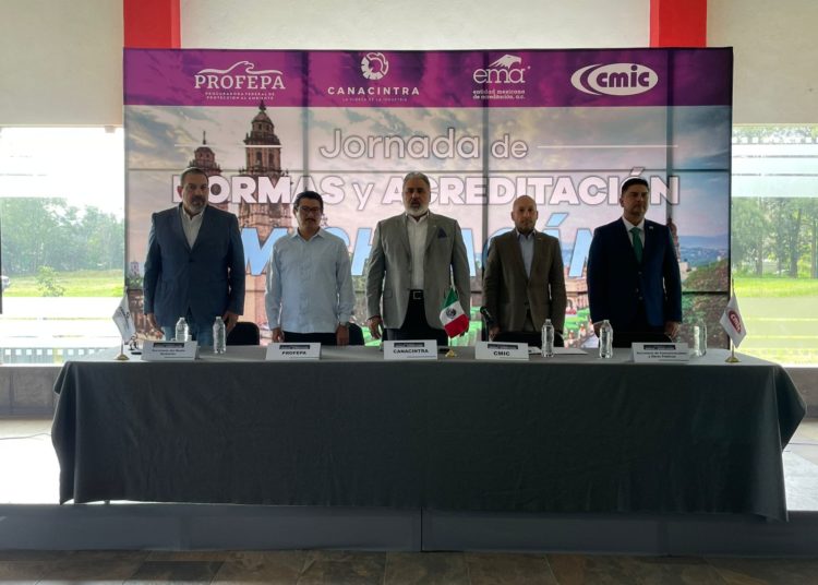 Colaboran organismos para fortalecer la competitividad y sostenibilidad empresarial en Michoacán