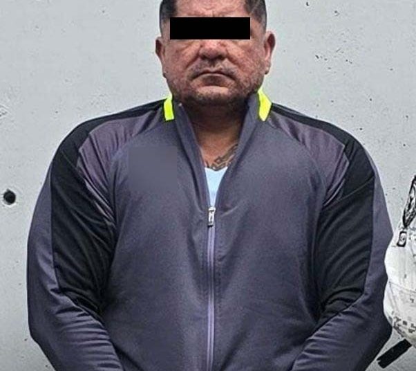 Operativo en Azcapotzalco: un detenido y aseguramiento de lanzagranadas y drogas