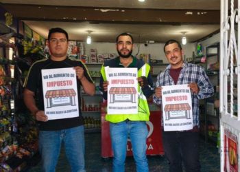 Comerciantes advierten riesgos por aumento del IEPS y realizan cierre simbólico nacional