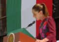 En su Primer Informe en el Zócalo, Sheinbaum defiende legado de AMLO y de la 4T