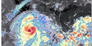 Priscilla adquiere fuerza en su trayecto rumbo a la península de BC