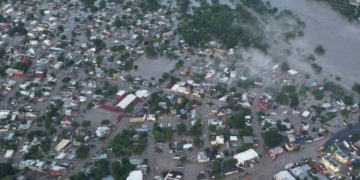 Desborde del Río Cazones provoca severas inundaciones y caos en Poza Rica