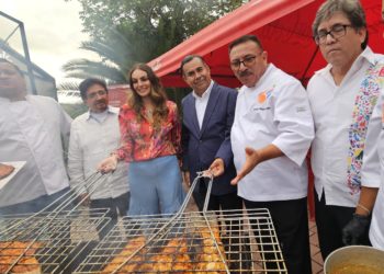 Acapulco, ciudad invitada en el 17º Festival de Comunidades Extranjeras en Querétaro