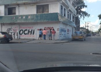 Mural a favor del senador Gino Segura genera sospechas de propaganda anticipada en Quintana Roo