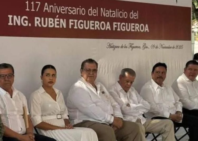 Gobierno de Guerrero y municipio de Huitzuco rinden homenaje al exgobernador Rubén Figueroa, uno de los artífices de la guerra sucia