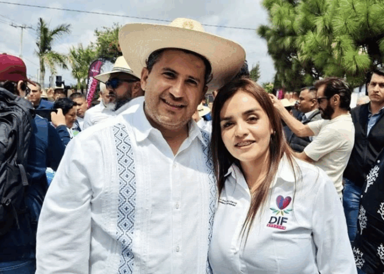 Congreso de Michoacán recibe propuesta para que Grecia Quiroz, viuda de Carlos Manzo, sea alcaldesa interina de Uruapan