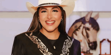 Alcaldesa de Soto la Marina sufre accidente automovilístico