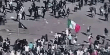 Investigan a 18 policías por abusos en la marcha de la generación Z