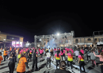 Realiza municipio de Villa de Tezontepec súper clase masiva de zumba