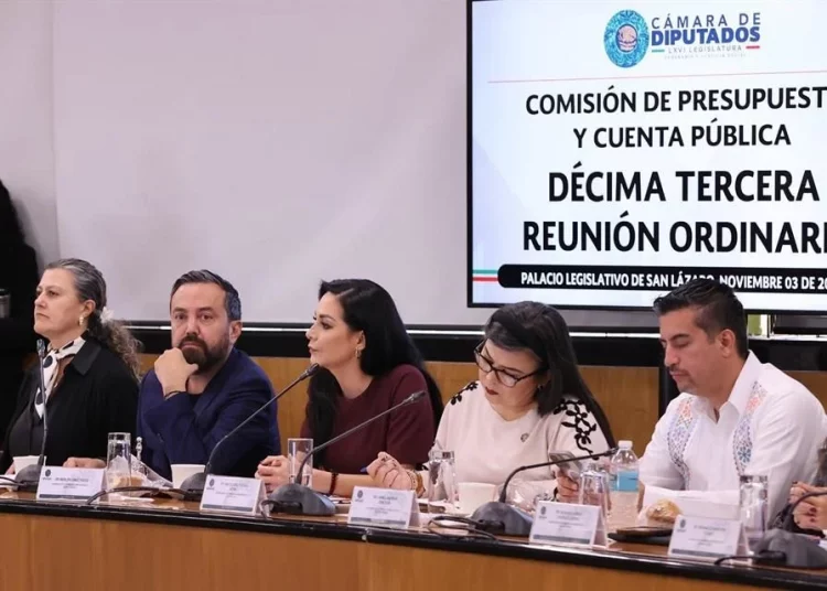 Comisión de Presupuesto aprueba dictamen del PEF 2026