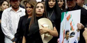 Exige alcaldesa de Uruapan justicia y acabar con extorsiones; “no fuimos a doblar las manos”, dice sobre reunión con Sheinbaum