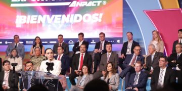 México consolida su liderazgo global en la industria de vehículos pesados durante Expo Transporte ANPACT 2025