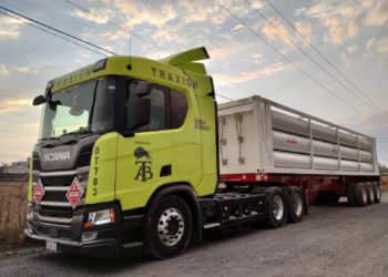 Premia SEMARNAT a Autotransportes El Bisonte por su compromiso ambiental dentro del Programa Transporte Limpio