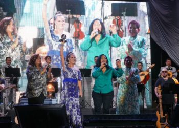 Acapulco abre la temporada decembrina 2025 con alta demanda turística y eventos que impulsan la economía