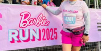 Acusan a la alcaldesa de Tláhuac de hacer trampa en la Carrera Barbie 2025