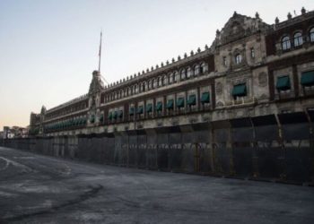 Blindan Palacio Nacional ante próxima Marcha de la Generación Z