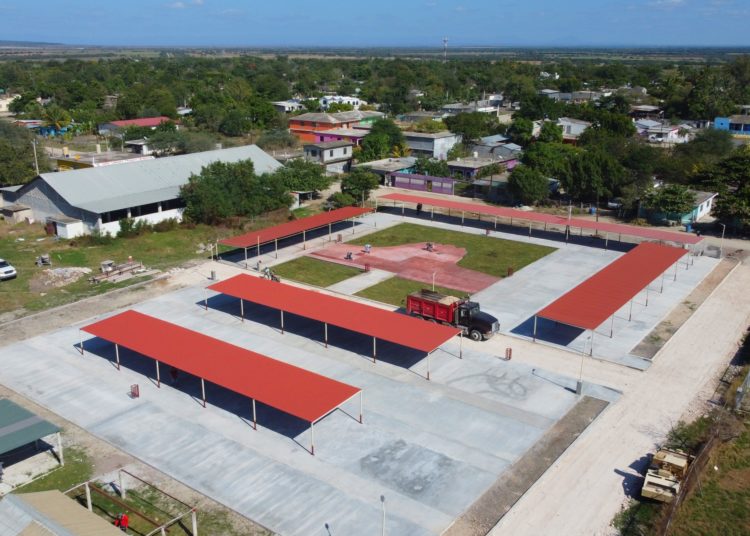 Avanzan trabajos en el Nuevo Mercado Municipal de Graciano Sánchez
