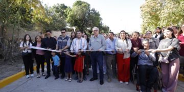 Inaugura Gobernador Rocha Moya más vialidades en el municipio de Badiraguato