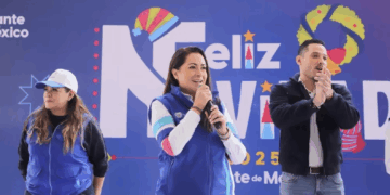 Tere Jiménez comparte regalos navideños con familias de Calvillo y Aguascalientes