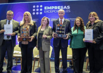 Distinguen a la ema con doble reconocimiento en la edición 2025 del galardón empresarial