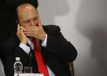 Detienen a César ‘N’, exgobernador de Chihuahua