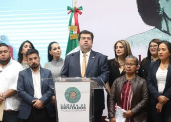 Histórico, incremento al salario mínimo del 13 por ciento y reducción gradual de la jornada laboral: Pedro Haces