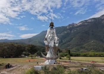Visita la monumental Virgen de la Misericordia en el municipio de Hidalgo, Tamaulipas