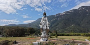Visita la monumental Virgen de la Misericordia en el municipio de Hidalgo, Tamaulipas