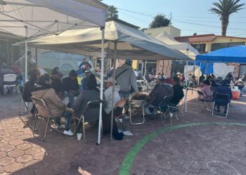 Continúa protesta en Palacio Municipal de Tecamác por ola de despidos injustificados