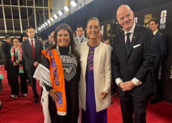 Sheinbaum llega al Kennedy Center en Washington DC para el sorteo de la FIFA; se reunirá con Trump antes de la ceremonia