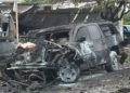 Estalla coche bomba afuera de instalaciones de la Policía Comunitaria de Coahuayana, Michoacán; reportan 4 muertos