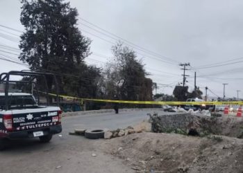 Reportan fractura en puente entre Tultitlán y Tultepec, cierran la vialidad