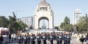 Desfile del Día del Policía 2025 reconoce a la fuerza policial de la Ciudad de México