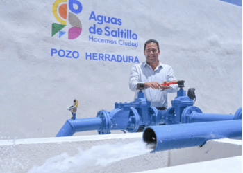 Fortalece Javier Díaz el suministro de agua en Saltillo