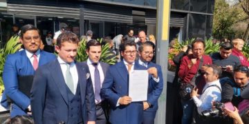 Presentan denuncia ante FGR por descarrilamiento de Tren