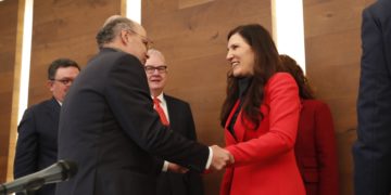 Difícil que PT y PVEM acepten perder espacios y voz con reforma electoral: López Rabadán