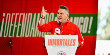 PRI está listo para competir y ganar, solo o con alianzas, afirma Alejandro Moreno