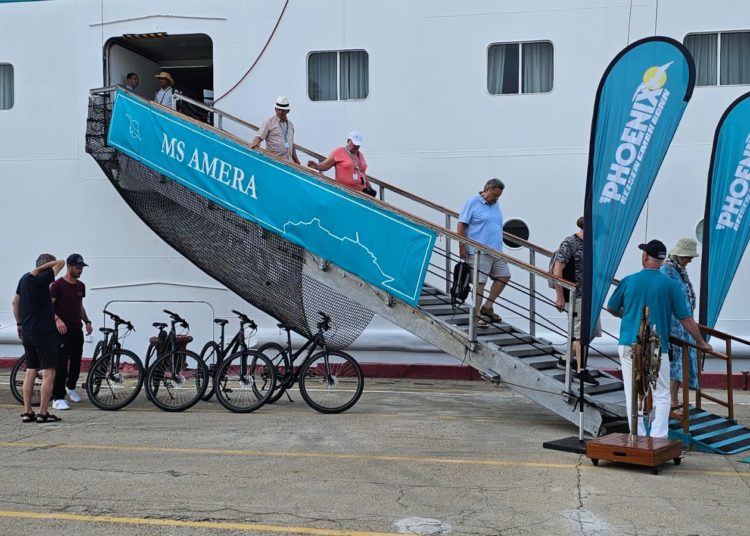 Arribo del Amera coloca a Acapulco como clave en cruceros 2026