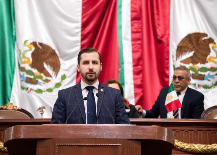 Propone Morena que nuevas contrataciones en CDMX incorporen medidas de sustentabilidad