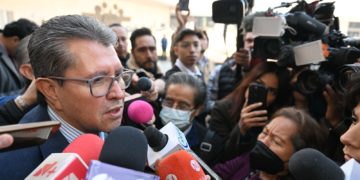 Sin PT y PVEM no hay posibilidad de reforma electoral: Monreal