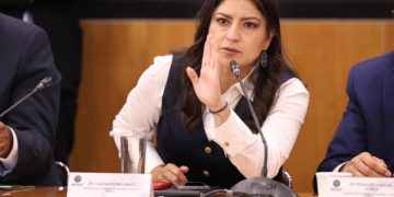 Vinculación de celulares a la CURP; fundamental para combatir la extorsión, destaca Claudia Rivero