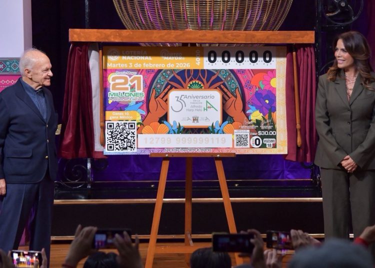 Billete de Lotería reconoce 35 años de trabajo de Fundación Alfredo Harp Helú a favor de México