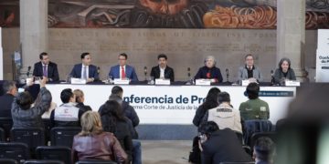 Sin hacer “oídos sordos”, ministros deciden no usar camionetas de lujo, incluso podemos trasladarnos en Metro, dicen