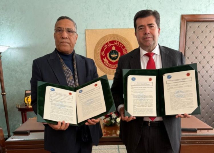 CATEM y la Unión Marroquí del Trabajo firman convenio de cooperación sindical