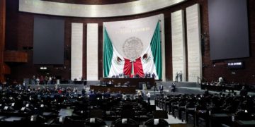 Comisión Permanente exhorta a regular procedimientos estéticos a menores y a la adecuada aplicación de la Ley Silla