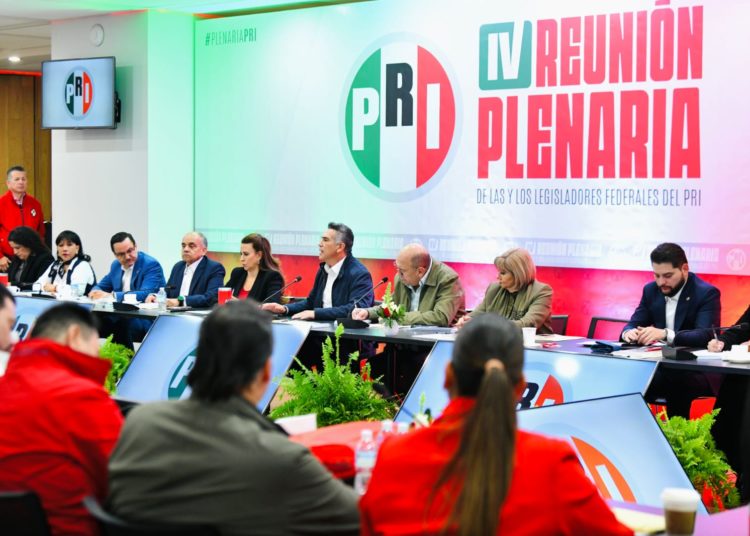 Ratifican su compromiso con México legisladores del PRI, en su Reunión Plenaria